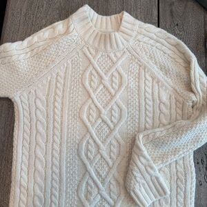 Abercrombie & Fitch Cream Cable Knit Sweater